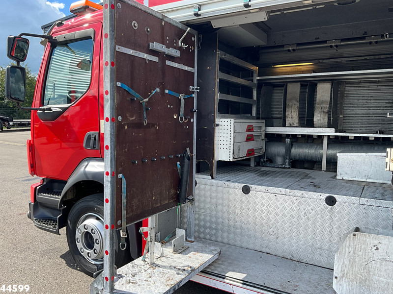 Volvo FE 240 Euro 5 Brandweer waterspuitwagen - Feuerwehrfahrzeug: das Bild 3 Volvo FE 240 Euro 5 Brandweer waterspuitwagen - Feuerwehrfahrzeug: das Bild 3