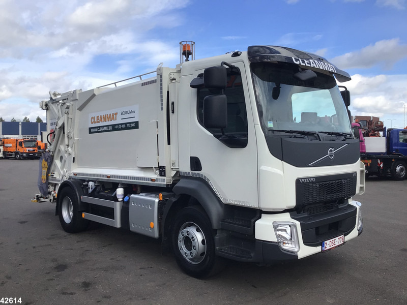 Volvo FL 250 VDK 9m³ - Müllwagen: das Bild 2 Volvo FL 250 VDK 9m³ - Müllwagen: das Bild 2