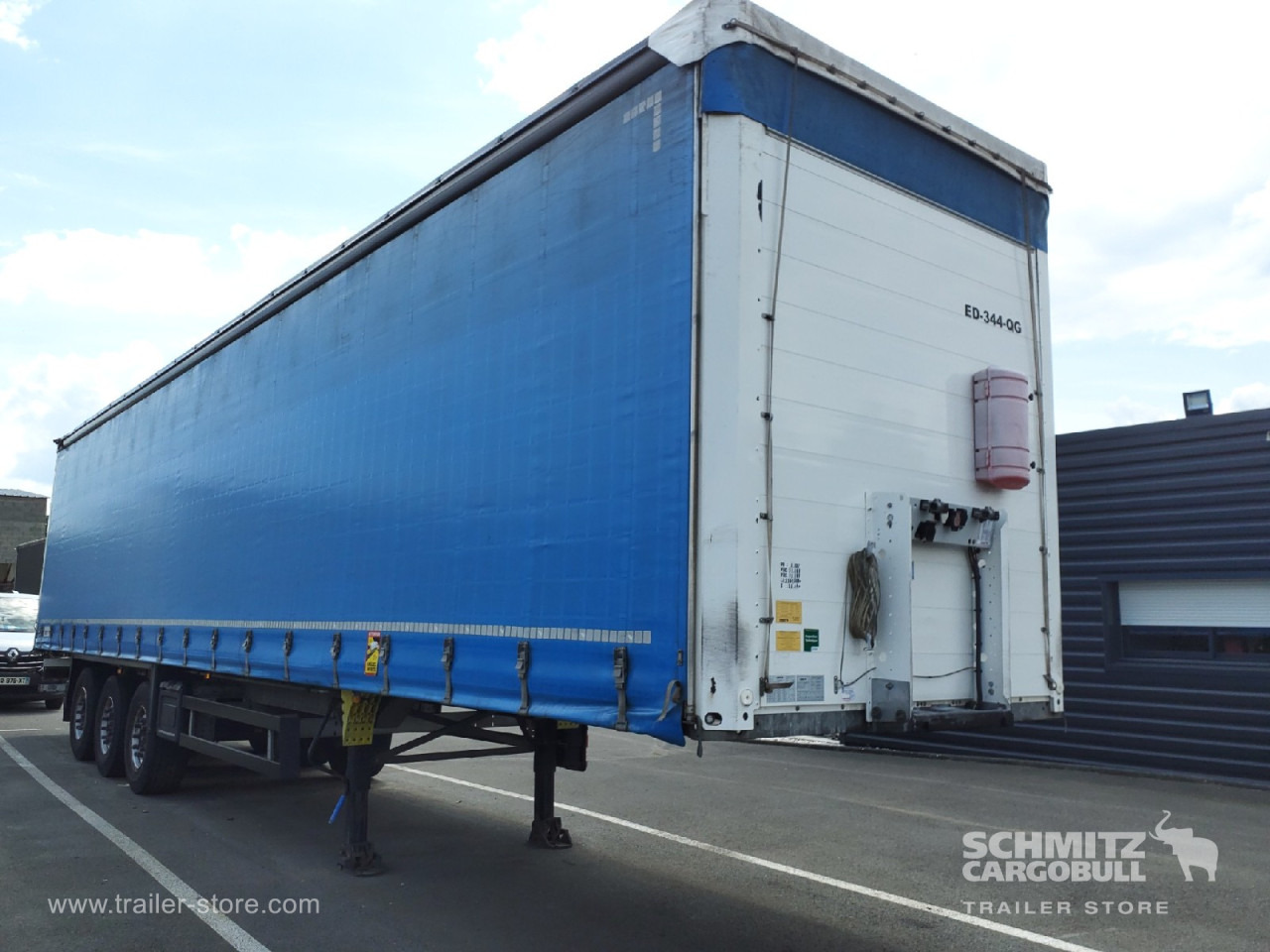 SCHMITZ Curtainsider Standard - Planenauflieger: das Bild 1 SCHMITZ Curtainsider Standard - Planenauflieger: das Bild 1