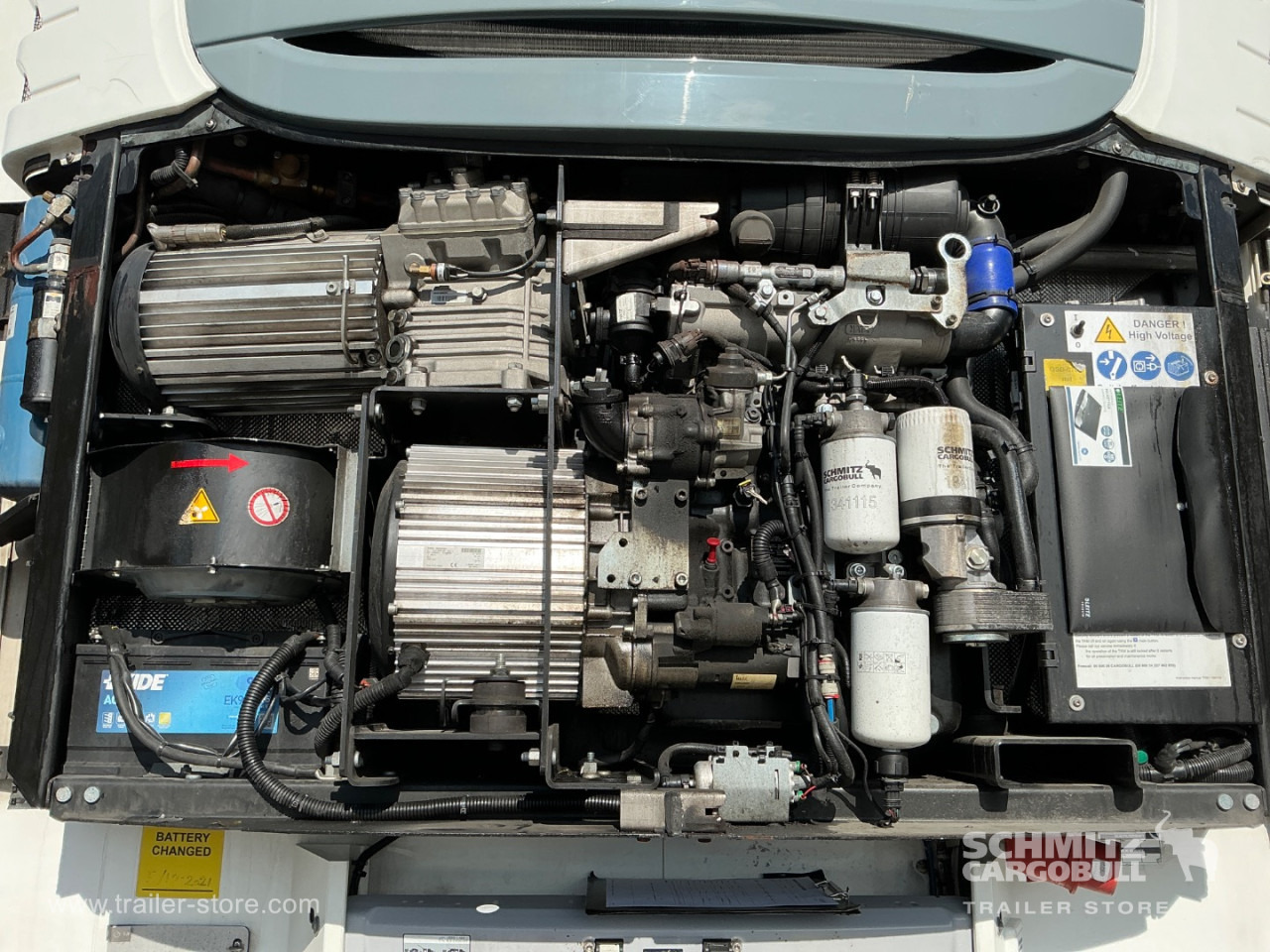 SCHMITZ Reefer Multitemp Double deck - Isotherm Auflieger: das Bild 2 SCHMITZ Reefer Multitemp Double deck - Isotherm Auflieger: das Bild 2