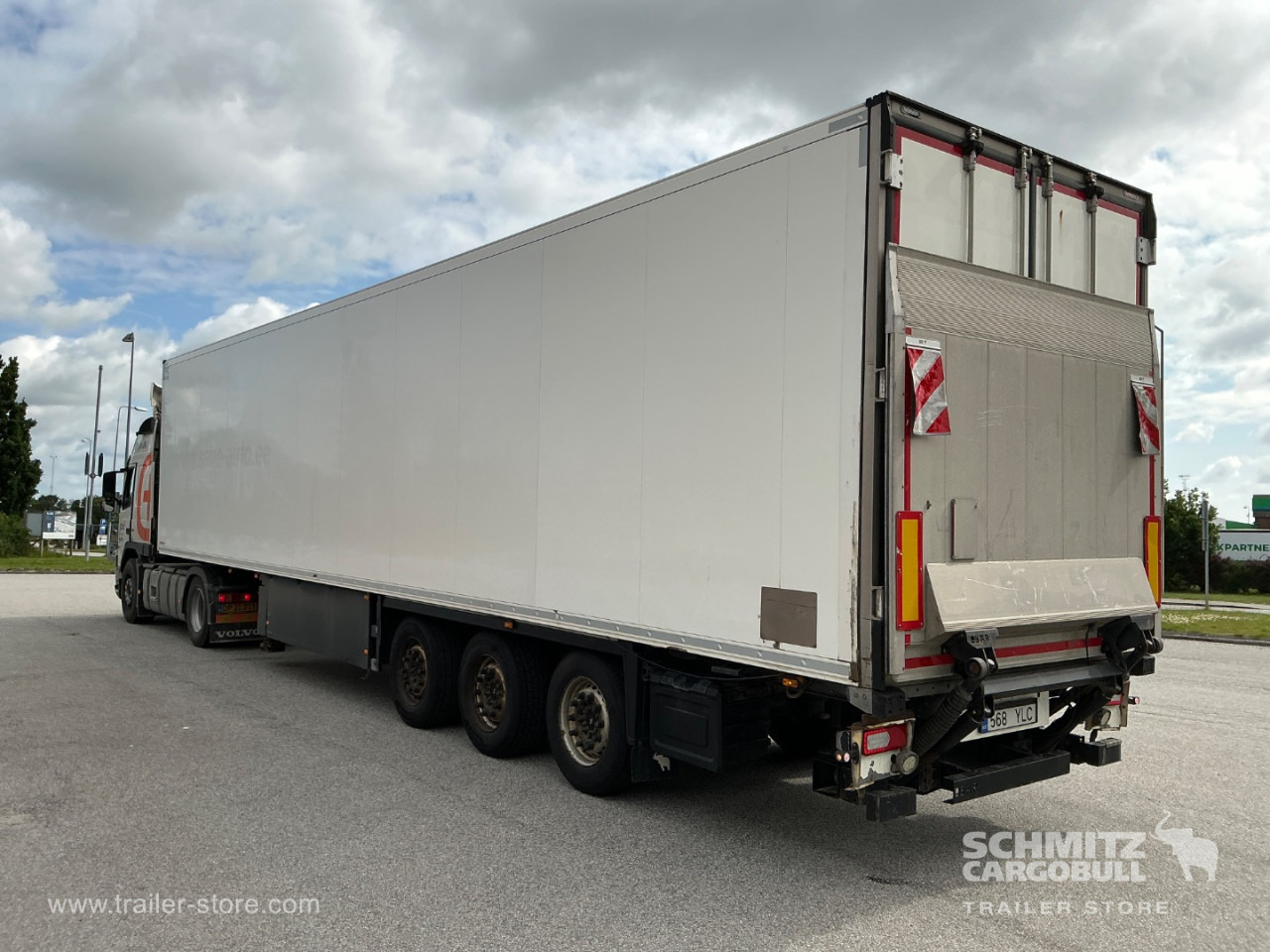 Isotherm Auflieger SCHMITZ Reefer Multitemp Double deck Taillift: das Bild 11