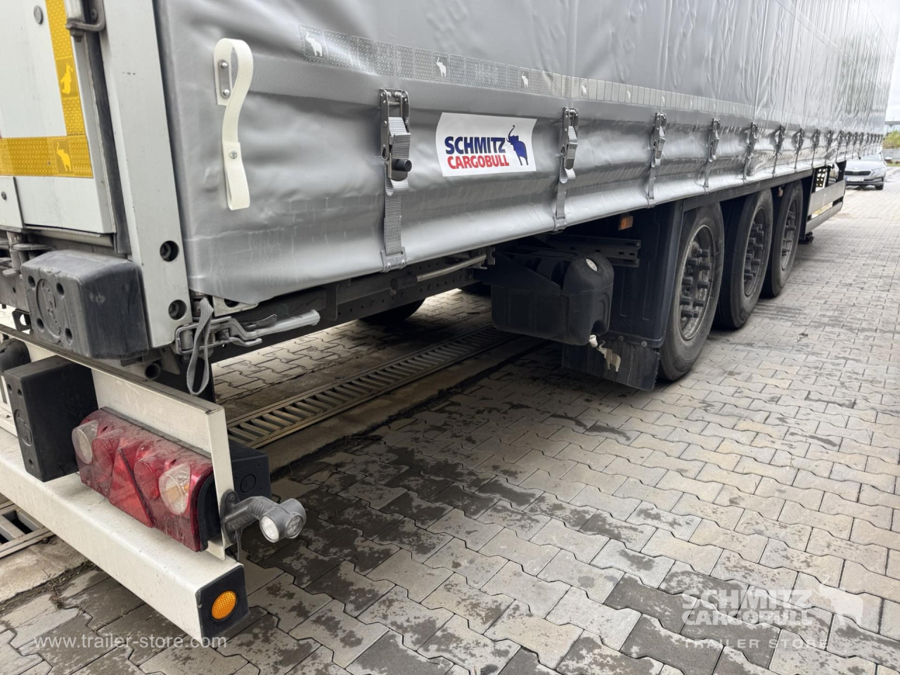 SCHMITZ Curtainsider Standard - Planenauflieger: das Bild 5 SCHMITZ Curtainsider Standard - Planenauflieger: das Bild 5