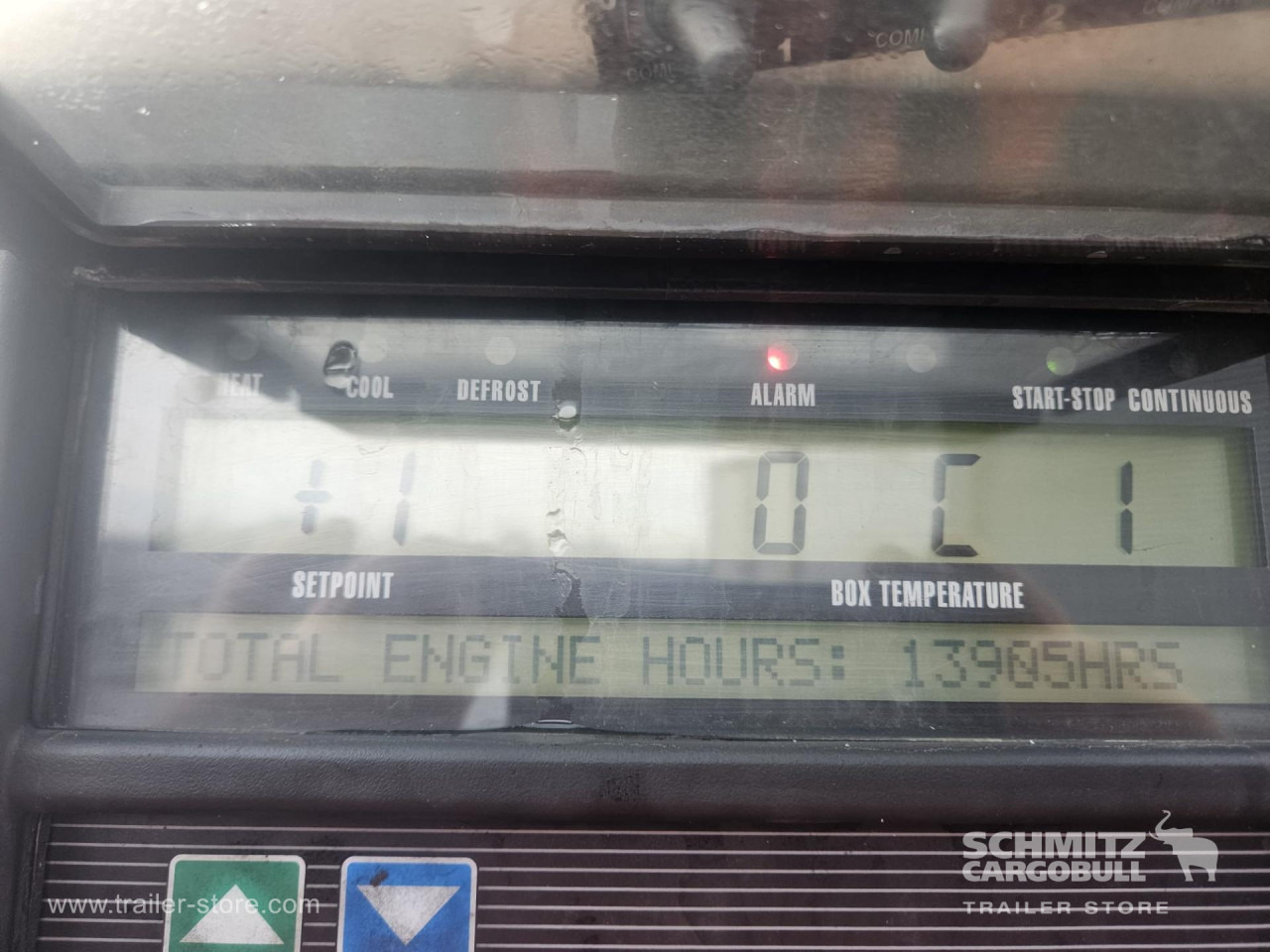 SCHMITZ Reefer Multitemp - Isotherm Auflieger: das Bild 3 SCHMITZ Reefer Multitemp - Isotherm Auflieger: das Bild 3