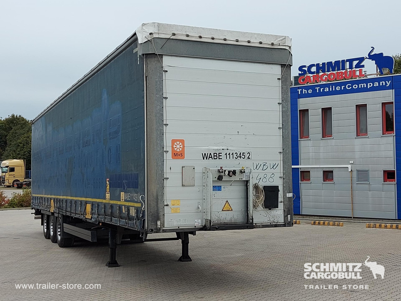 SCHMITZ Curtainsider Mega - Planenauflieger: das Bild 2 SCHMITZ Curtainsider Mega - Planenauflieger: das Bild 2