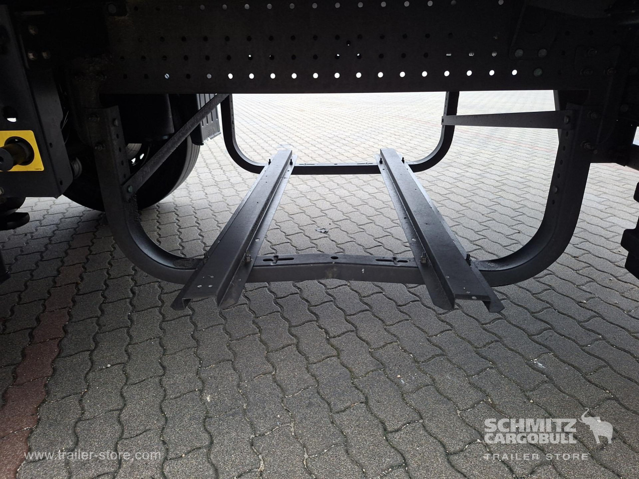 SCHMITZ Reefer Standard Double deck - Isotherm Auflieger: das Bild 2 SCHMITZ Reefer Standard Double deck - Isotherm Auflieger: das Bild 2