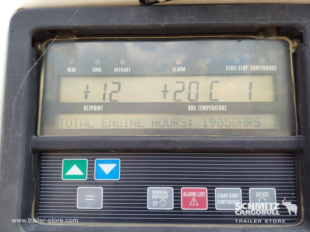 SCHMITZ Reefer Standard - Isotherm Auflieger: das Bild 2 SCHMITZ Reefer Standard - Isotherm Auflieger: das Bild 2