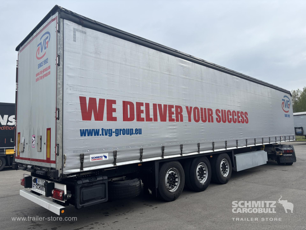 SCHMITZ Curtainsider Standard - Planenauflieger: das Bild 1 SCHMITZ Curtainsider Standard - Planenauflieger: das Bild 1