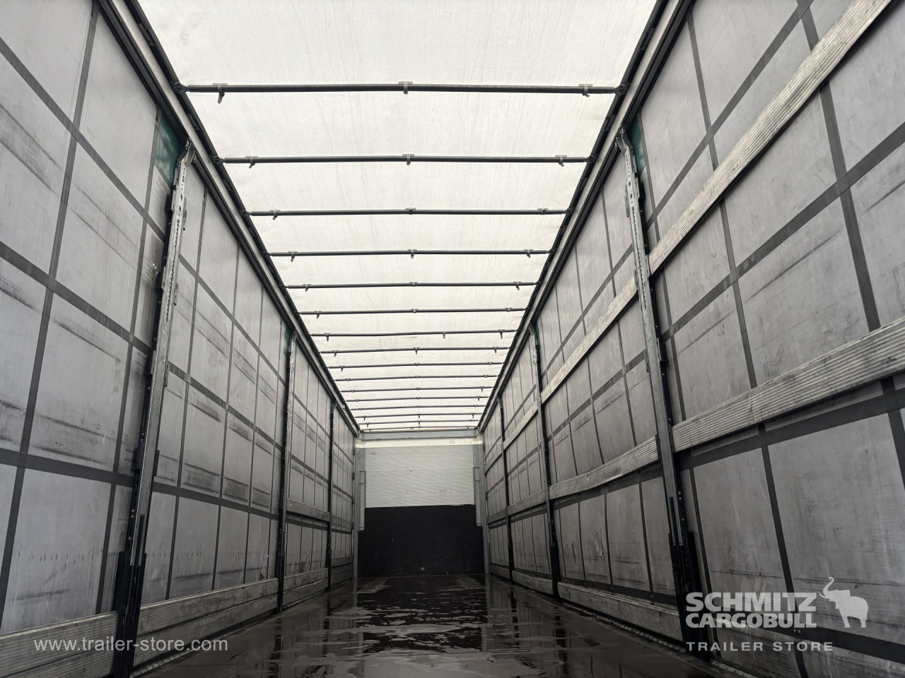 Planenauflieger SCHMITZ Curtainsider Standard: das Bild 10