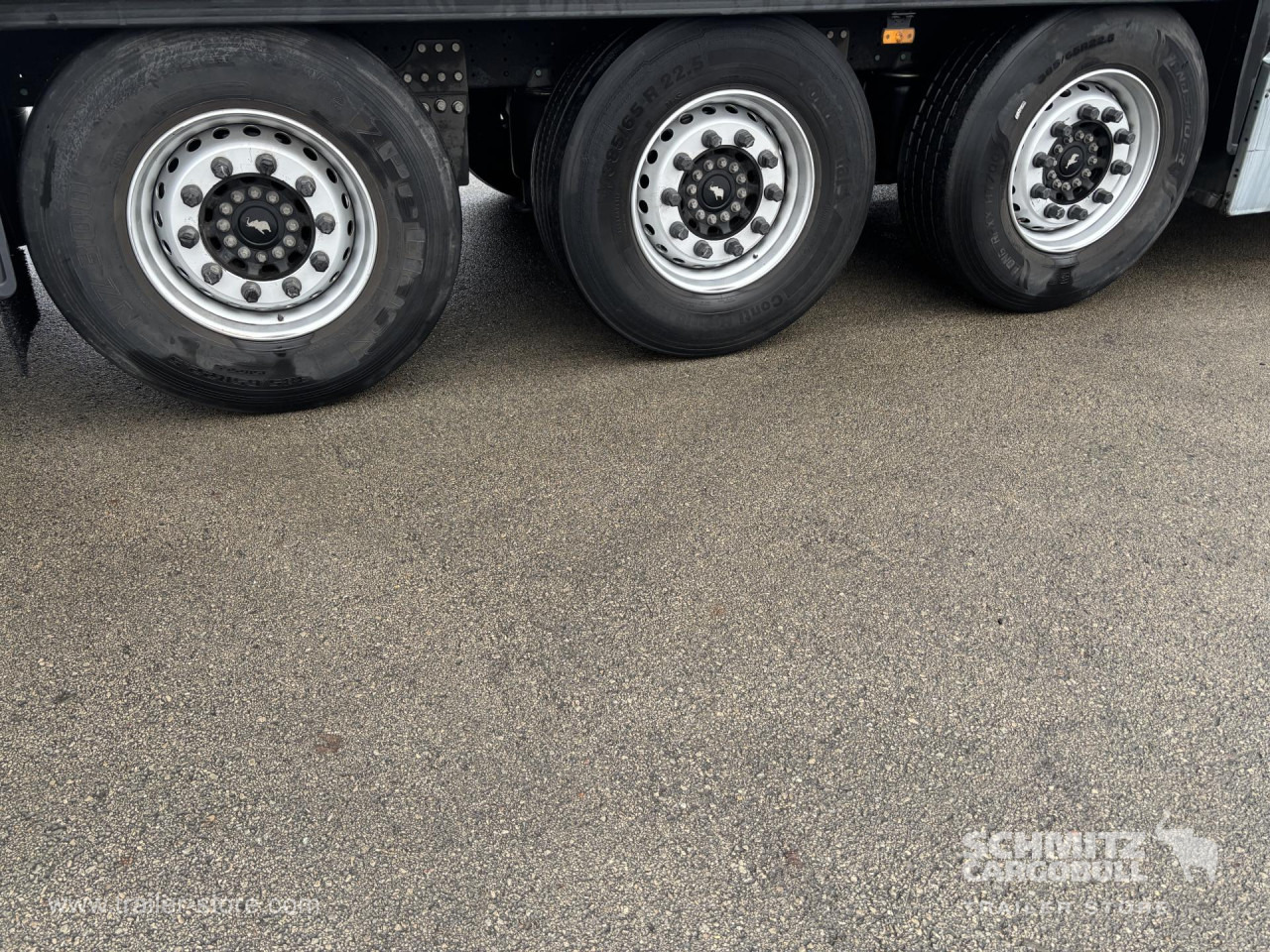 Planenauflieger SCHMITZ Curtainsider Standard: das Bild 9