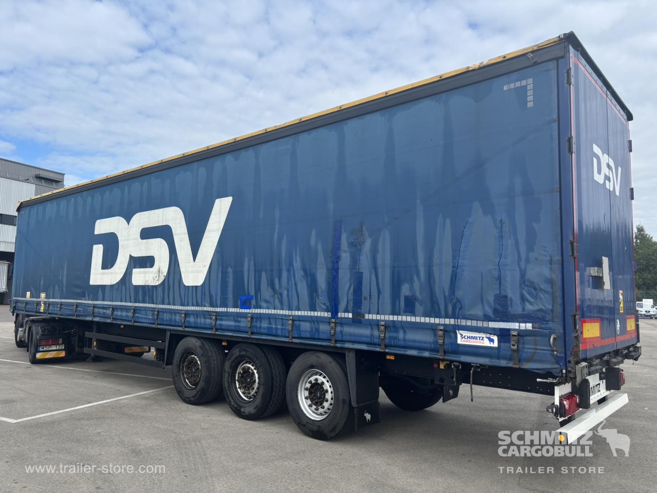 SCHMITZ Curtainsider Standard - Planenauflieger: das Bild 4 SCHMITZ Curtainsider Standard - Planenauflieger: das Bild 4