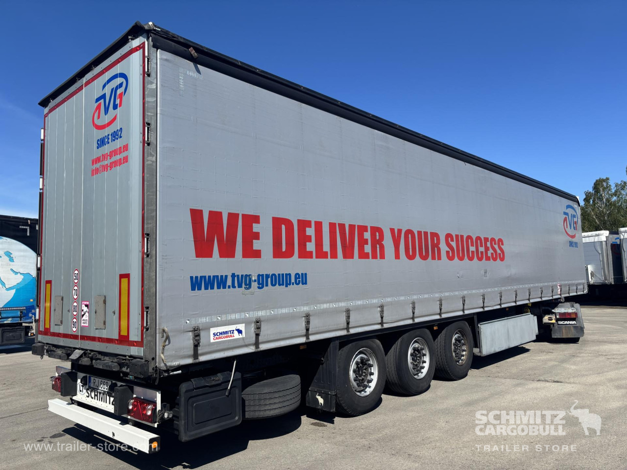 SCHMITZ Curtainsider Standard - Planenauflieger: das Bild 1 SCHMITZ Curtainsider Standard - Planenauflieger: das Bild 1