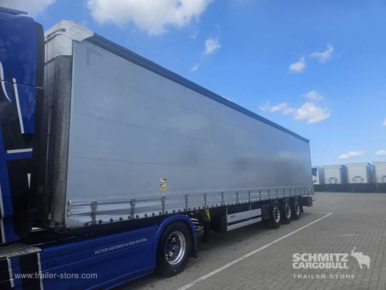 SCHMITZ Curtainsider Standard - Planenauflieger: das Bild 3 SCHMITZ Curtainsider Standard - Planenauflieger: das Bild 3
