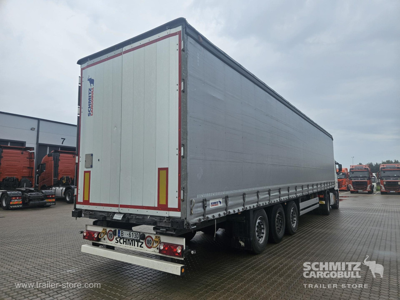 SCHMITZ Curtainsider Standard - Planenauflieger: das Bild 1 SCHMITZ Curtainsider Standard - Planenauflieger: das Bild 1