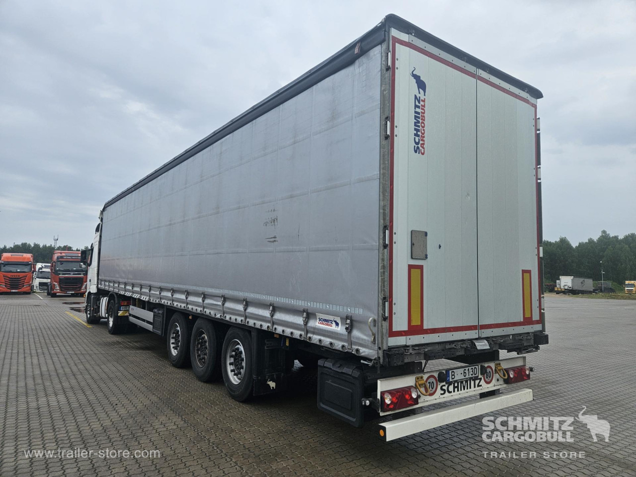 SCHMITZ Curtainsider Standard - Planenauflieger: das Bild 2 SCHMITZ Curtainsider Standard - Planenauflieger: das Bild 2
