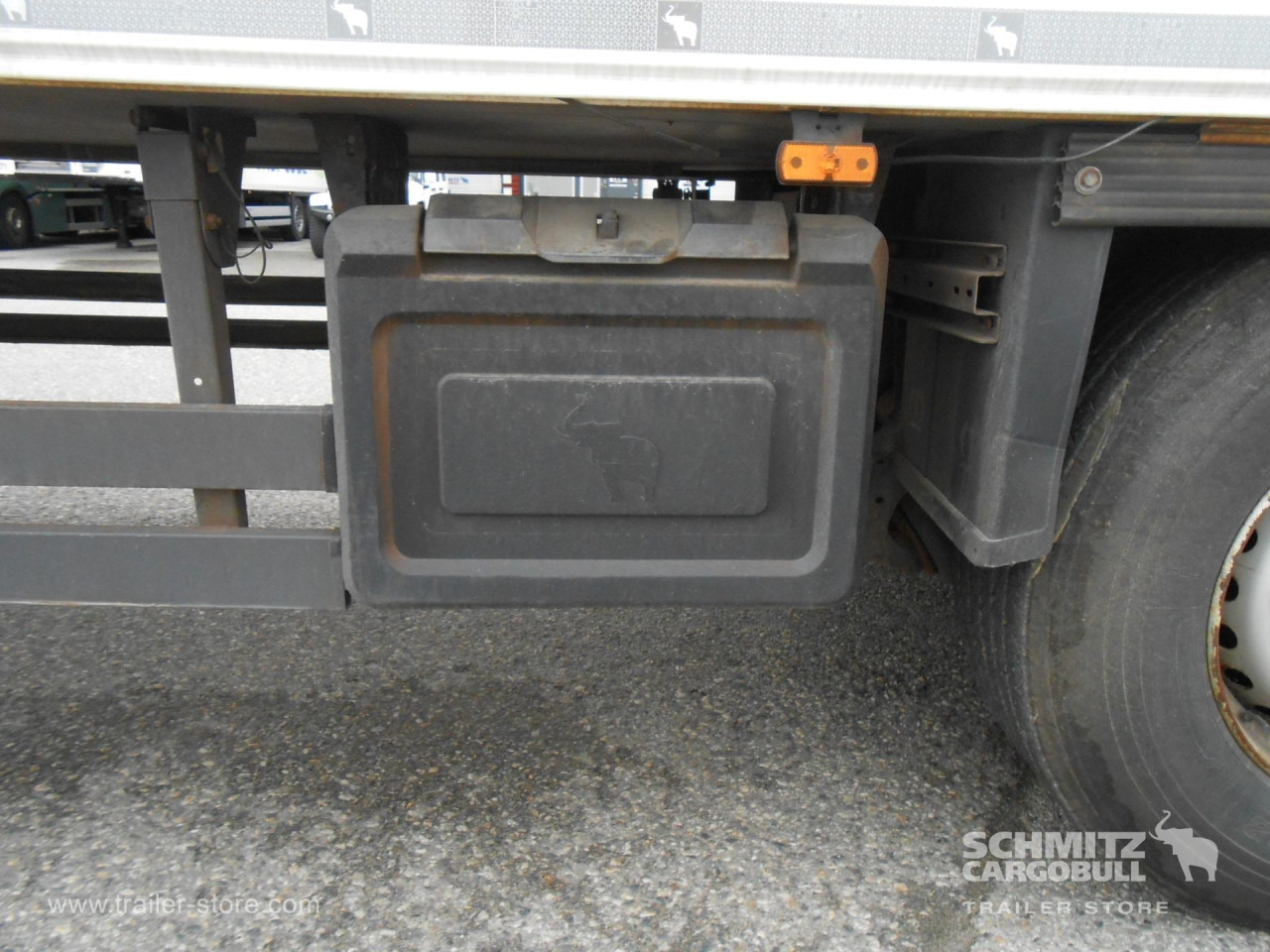 SCHMITZ Reefer Multitemp Double deck - Isotherm Auflieger: das Bild 4 SCHMITZ Reefer Multitemp Double deck - Isotherm Auflieger: das Bild 4