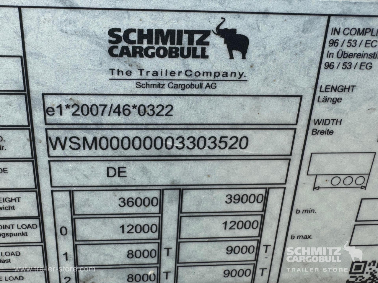 SCHMITZ Curtainsider Mega - Planenauflieger: das Bild 2 SCHMITZ Curtainsider Mega - Planenauflieger: das Bild 2