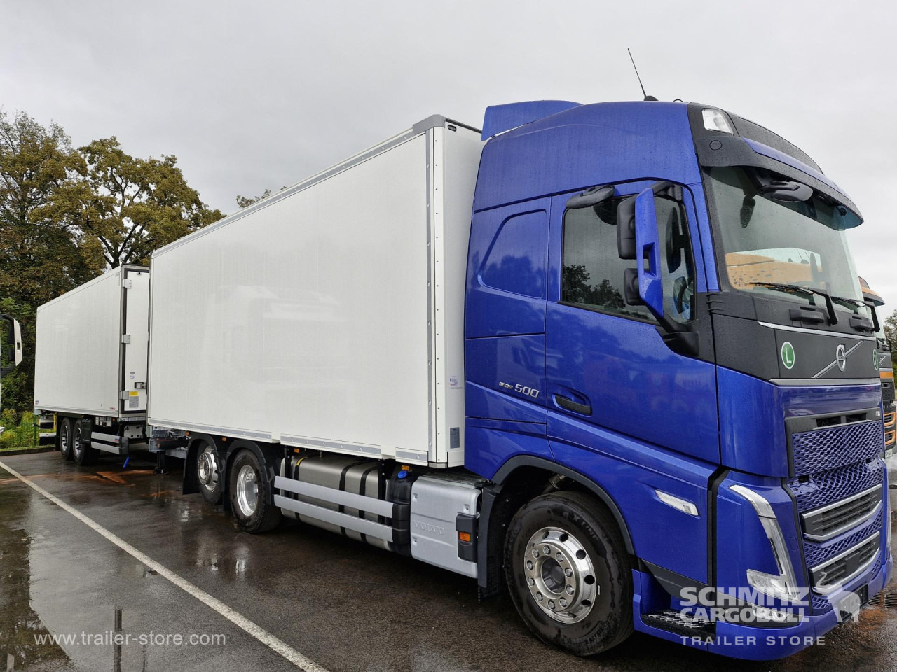 SCHMITZ Trailer - Koffer LKW: das Bild 1 SCHMITZ Trailer - Koffer LKW: das Bild 1