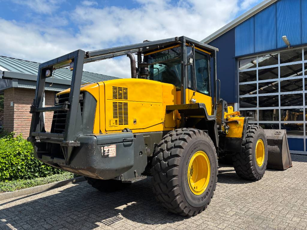 Komatsu WA 320-5 - Radlader: das Bild 5 Komatsu WA 320-5 - Radlader: das Bild 5