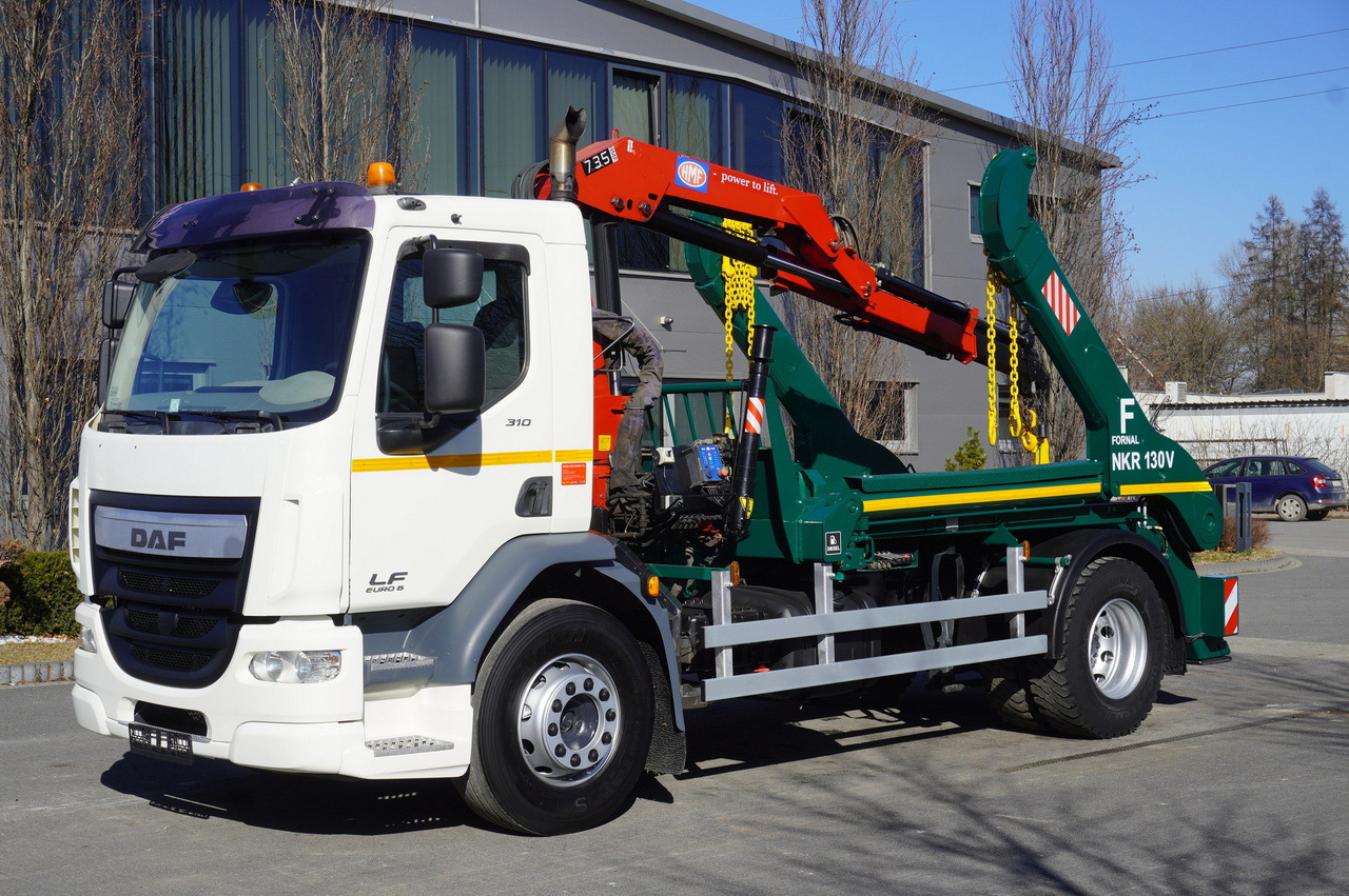 DAF LF 18.310 E6 / Skip loader Fornal NKR 130V / HDS HMF 735 K2 / Manual gearbox - Abrollkipper, Autokran: das Bild 1 DAF LF 18.310 E6 / Skip loader Fornal NKR 130V / HDS HMF 735 K2 / Manual gearbox - Abrollkipper, Autokran: das Bild 1