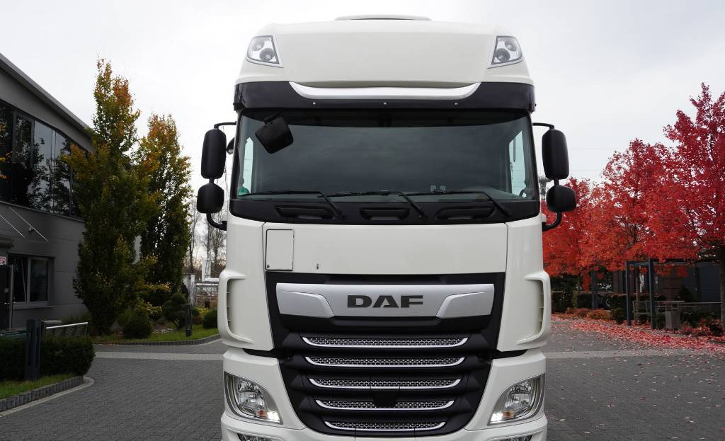 DAF XF 450 6×2 E6 / Refrigerator Lacapitaine / ATP/FRC to 2027 / 18 pallets - Kühlkoffer LKW: das Bild 2 DAF XF 450 6×2 E6 / Refrigerator Lacapitaine / ATP/FRC to 2027 / 18 pallets - Kühlkoffer LKW: das Bild 2