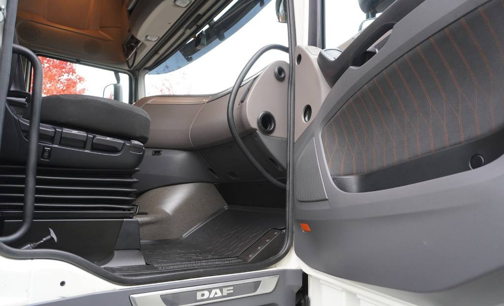 Kühlkoffer LKW DAF XF 450 6×2 E6 / Refrigerator Lacapitaine / ATP/FRC to 2027 / 18 pallets: das Bild 17
