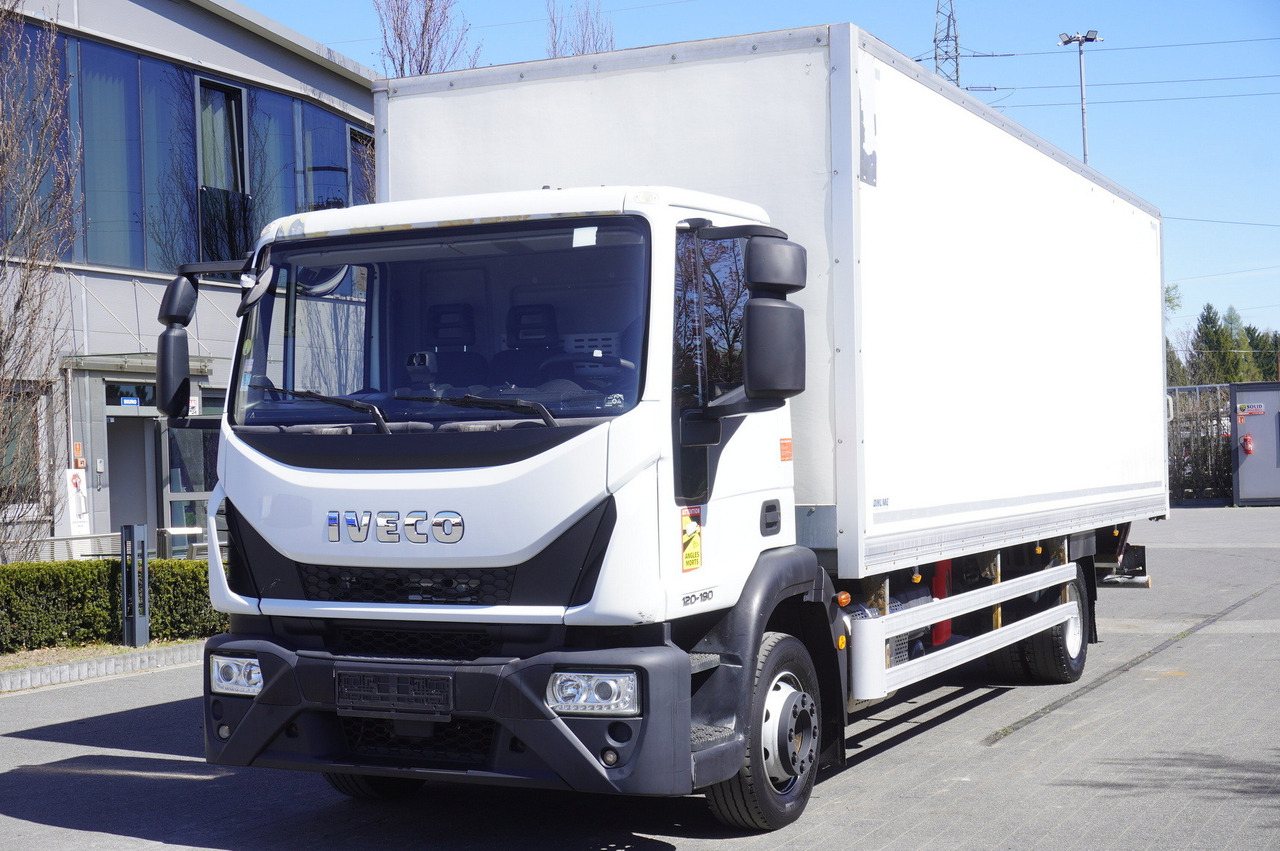 IVECO Eurocargo 120-190 / 160 thousand km !!! / Box 18 EPAL / Dhollandia lift 1500 kg - Koffer LKW: das Bild 1 IVECO Eurocargo 120-190 / 160 thousand km !!! / Box 18 EPAL / Dhollandia lift 1500 kg - Koffer LKW: das Bild 1
