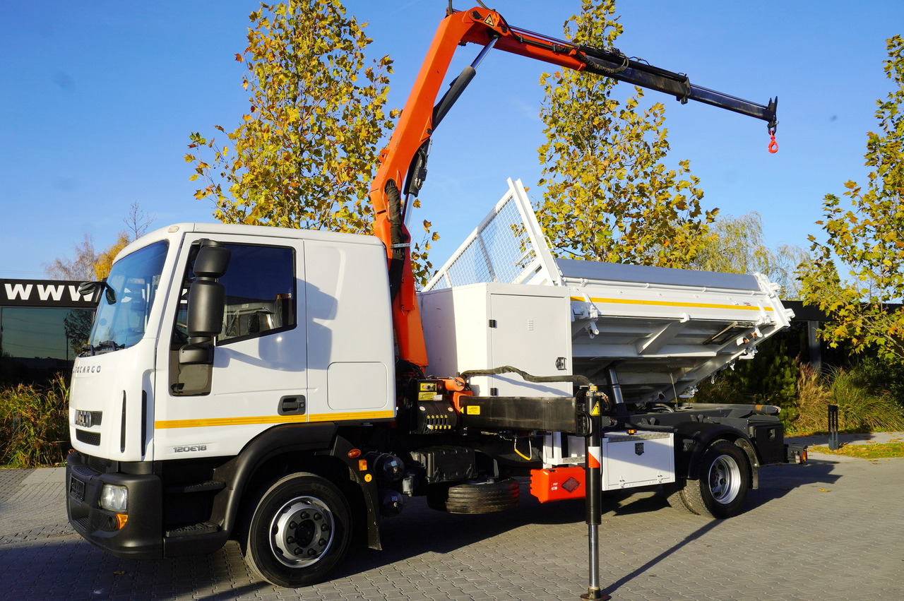 IVECO Eurocargo 120E18 Crane Palfinger / 3-way tipper / sleeper cab - Autokran: das Bild 2 IVECO Eurocargo 120E18 Crane Palfinger / 3-way tipper / sleeper cab - Autokran: das Bild 2