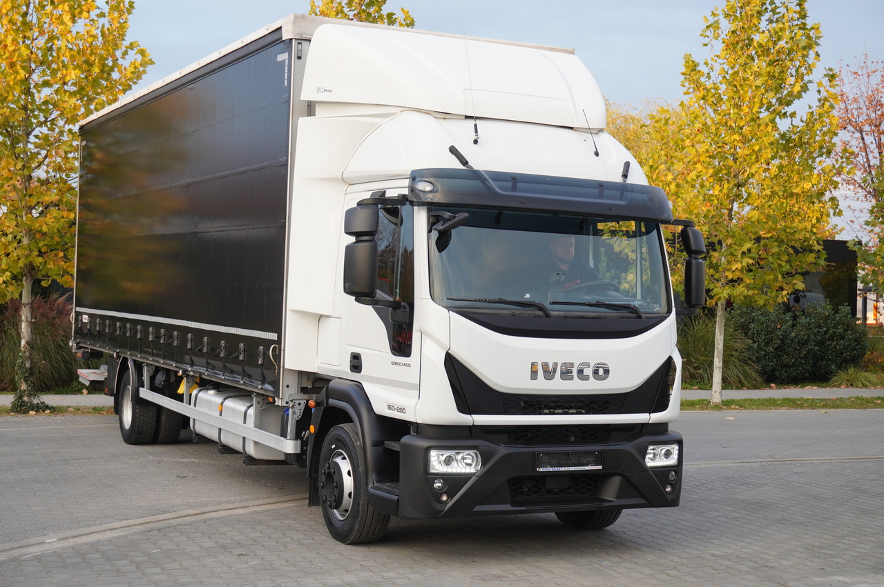 IVECO Eurocargo ML 160E28 E6 Glob / 21 europallets / 2 identical units - Plane LKW: das Bild 1 IVECO Eurocargo ML 160E28 E6 Glob / 21 europallets / 2 identical units - Plane LKW: das Bild 1