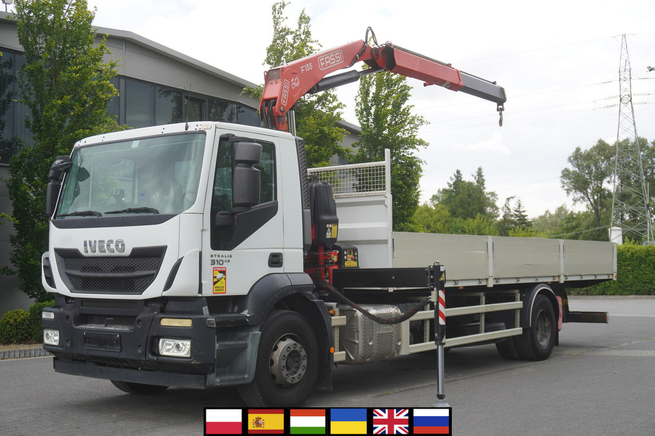 IVECO STRALIS 19.310 E6 / Flatbed 19 EPAL / FASSI F135 / 225 MTH! / 5.7 T - Autokran, Autokran: das Bild 1 IVECO STRALIS 19.310 E6 / Flatbed 19 EPAL / FASSI F135 / 225 MTH! / 5.7 T - Autokran, Autokran: das Bild 1