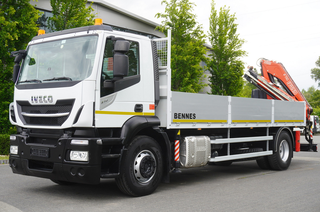 Iveco Stralis 310 / 34 tho km !!! / FASSI 4 Tons 400 MTH! / Flatbed - Pritsche LKW, Autokran: das Bild 4 Iveco Stralis 310 / 34 tho km !!! / FASSI 4 Tons 400 MTH! / Flatbed - Pritsche LKW, Autokran: das Bild 4