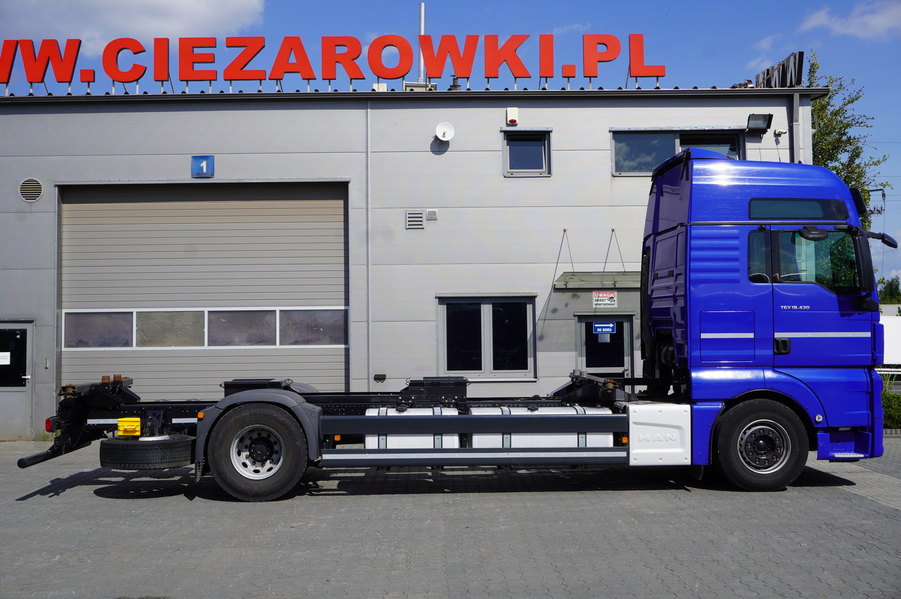 MAN MAN TGX 18.430 / BDF / sleeping cab / 2021 / 4 units - Containerwagen/ Wechselfahrgestell LKW: das Bild 3 MAN MAN TGX 18.430 / BDF / sleeping cab / 2021 / 4 units - Containerwagen/ Wechselfahrgestell LKW: das Bild 3