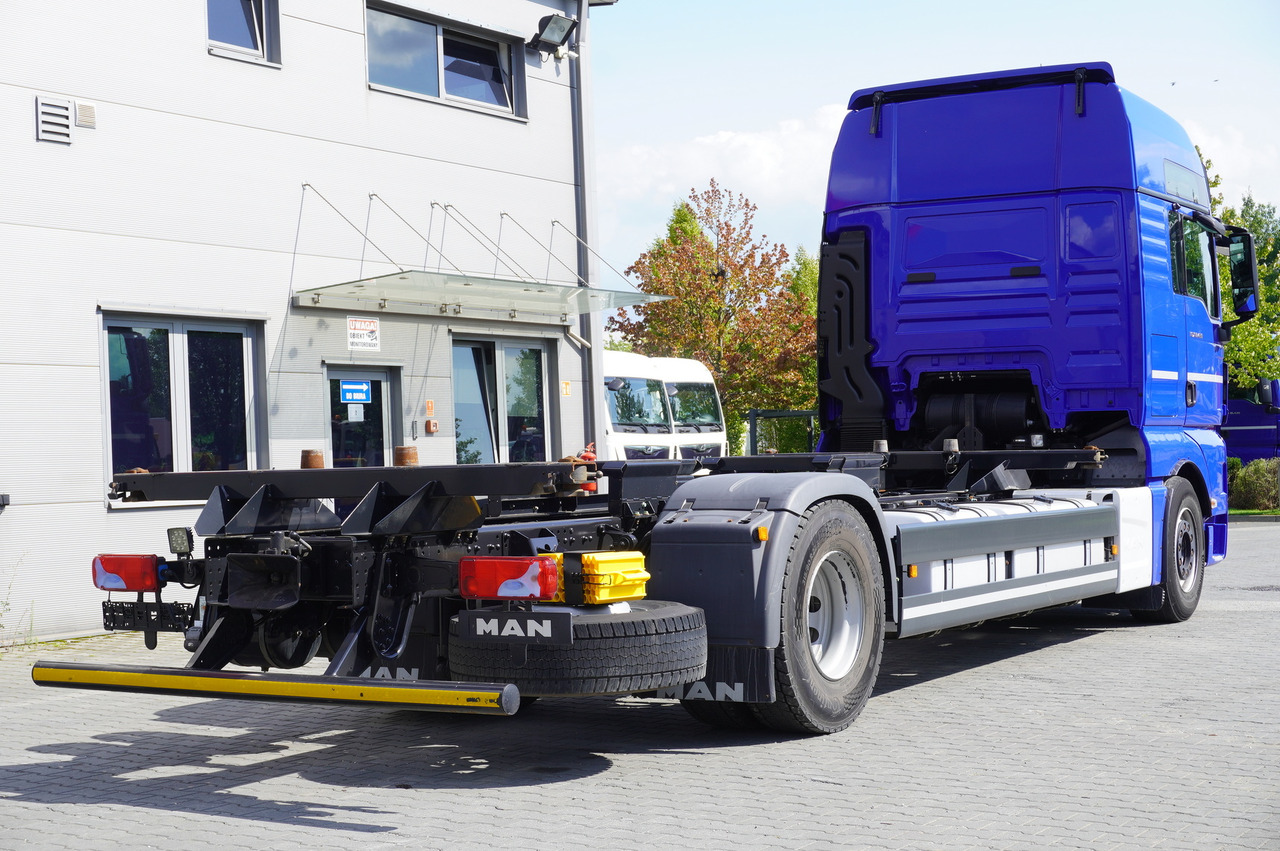 MAN MAN TGX 18.430 / BDF / sleeping cab / 2021 / 4 units - Containerwagen/ Wechselfahrgestell LKW: das Bild 4 MAN MAN TGX 18.430 / BDF / sleeping cab / 2021 / 4 units - Containerwagen/ Wechselfahrgestell LKW: das Bild 4