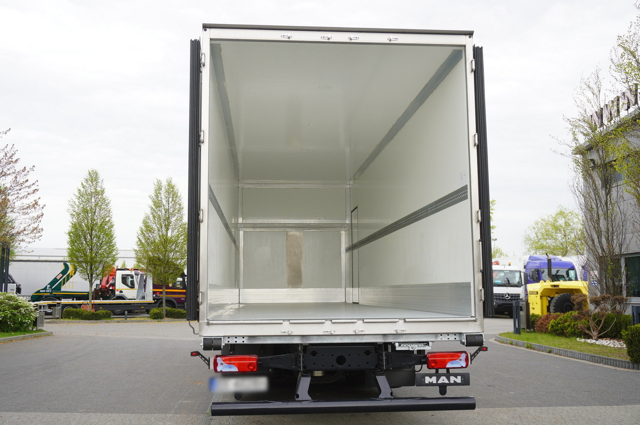 MAN New MAN TGX 26.400 / New Isotherm Plandex 23 Pallets / Warranty - Isotherm LKW: das Bild 4 MAN New MAN TGX 26.400 / New Isotherm Plandex 23 Pallets / Warranty - Isotherm LKW: das Bild 4