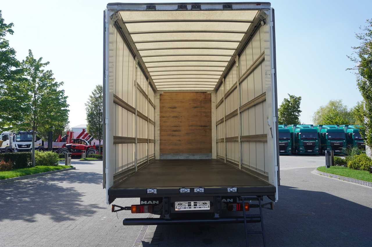 MAN TGL 12.190 / Curtainsider 19 EPAL / Sleeper cab - Plane LKW: das Bild 5 MAN TGL 12.190 / Curtainsider 19 EPAL / Sleeper cab - Plane LKW: das Bild 5