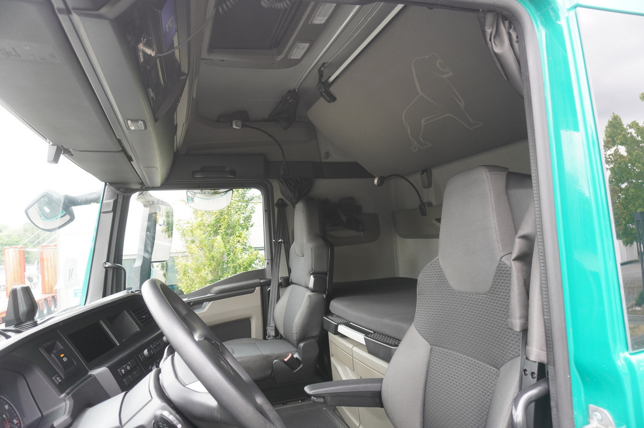 Plane LKW MAN TGX 18.470 / Trailer 19 EPAL / Curtainsider 19 EPAL / 2022 / Retarder / 15 units: das Bild 20 Plane LKW MAN TGX 18.470 / Trailer 19 EPAL / Curtainsider 19 EPAL / 2022 / Retarder / 15 units: das Bild 20