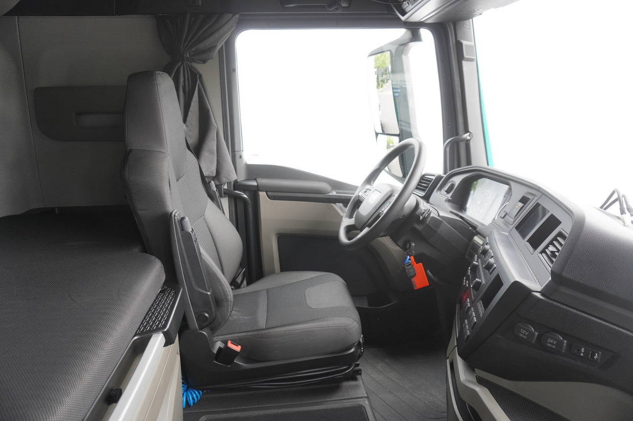 Plane LKW MAN TGX 18.470 / Trailer 19 EPAL / Curtainsider 19 EPAL / 2022 / Retarder / 15 units: das Bild 19 Plane LKW MAN TGX 18.470 / Trailer 19 EPAL / Curtainsider 19 EPAL / 2022 / Retarder / 15 units: das Bild 19