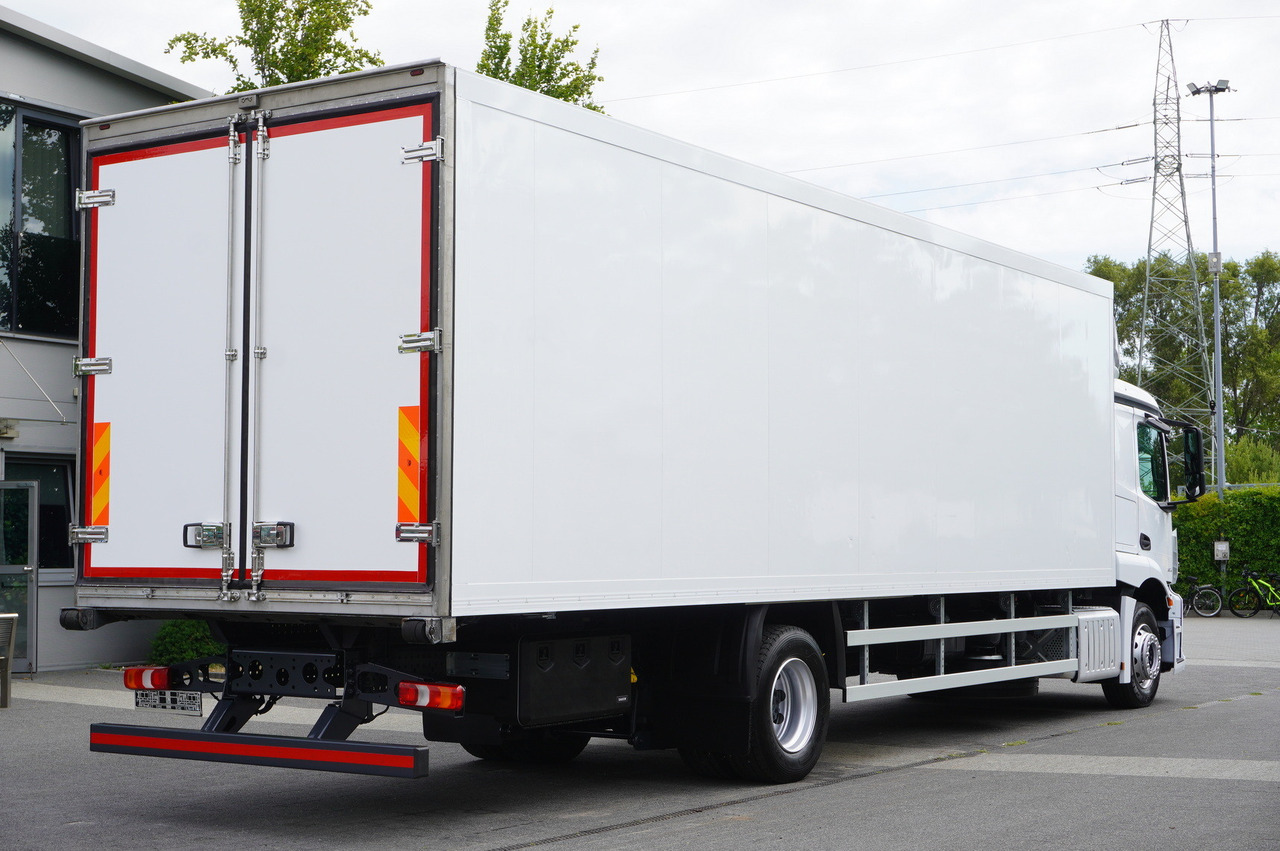Kühlkoffer LKW MERCEDES-BENZ Actros 1824 / Refrigerator 22 EPAL / Carrier Supra 850 / Sleeping cabin: das Bild 6
