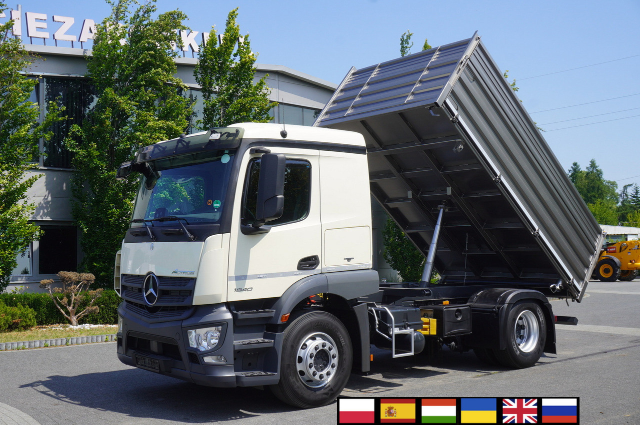Kipper MERCEDES-BENZ Actros 1840 / New 3-side tipper 10 EPAL / Diff. lock / Load cap 10 t: das Bild 1