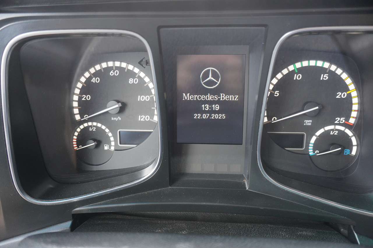 Abschleppwagen MERCEDES-BENZ Actros 1845 4×2 E6 / NEW tow truck platform 8.3 m / Sleeper cab: das Bild 26