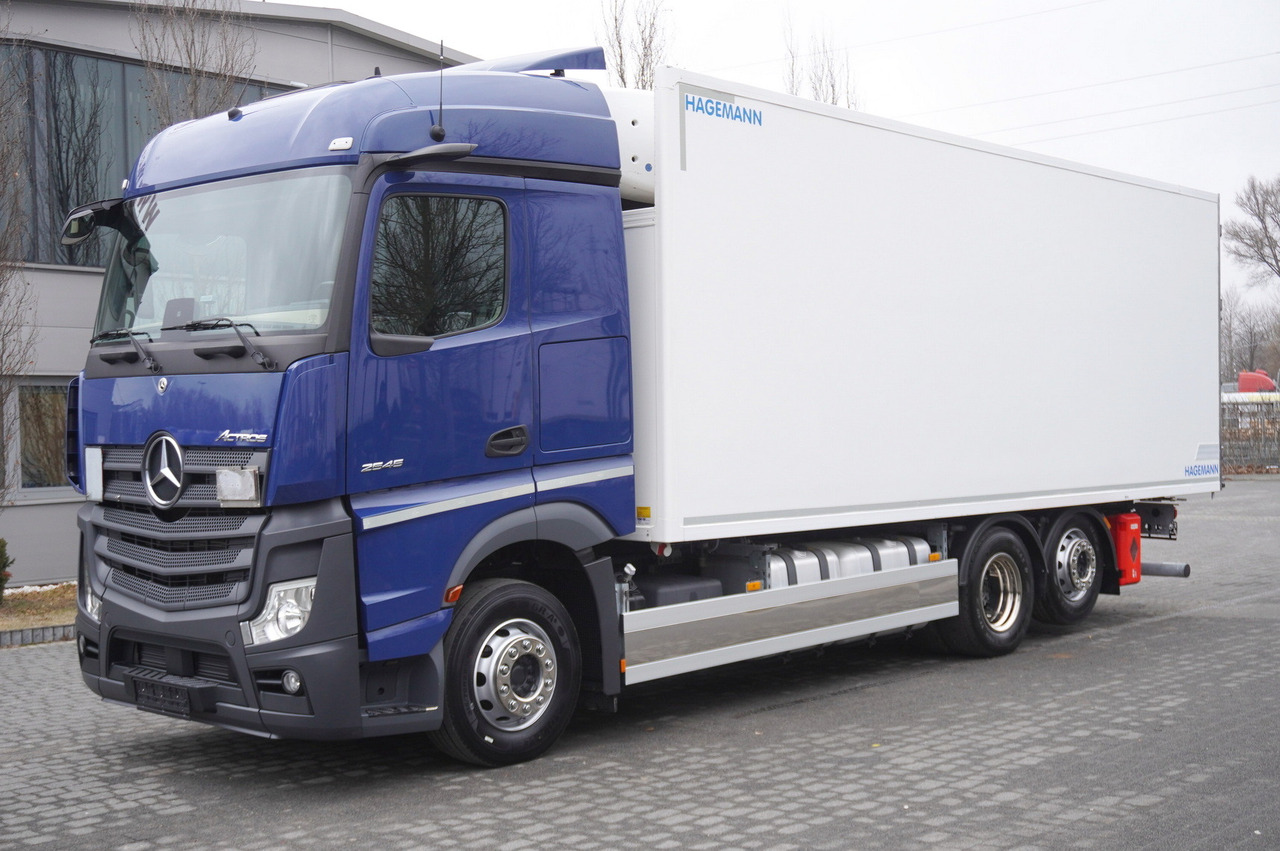 MERCEDES-BENZ Actros 2545 / 2021 / Hagemann refrigerator Multitemperature - Kühlkoffer LKW: das Bild 1 MERCEDES-BENZ Actros 2545 / 2021 / Hagemann refrigerator Multitemperature - Kühlkoffer LKW: das Bild 1