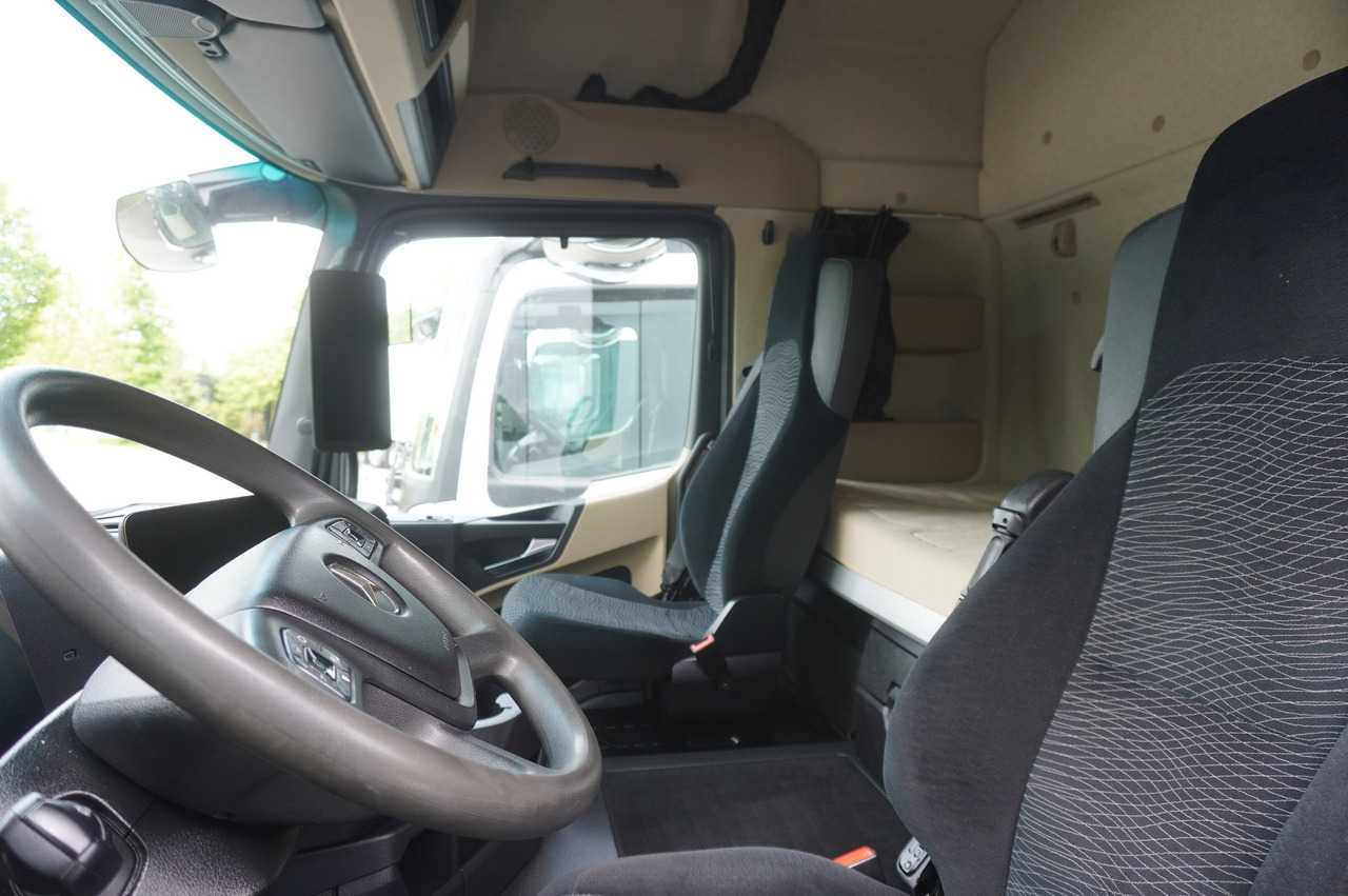 Containerwagen/ Wechselfahrgestell LKW MERCEDES-BENZ Actros 2545 6×2 MP5 / ADR AT / 12 units: das Bild 13