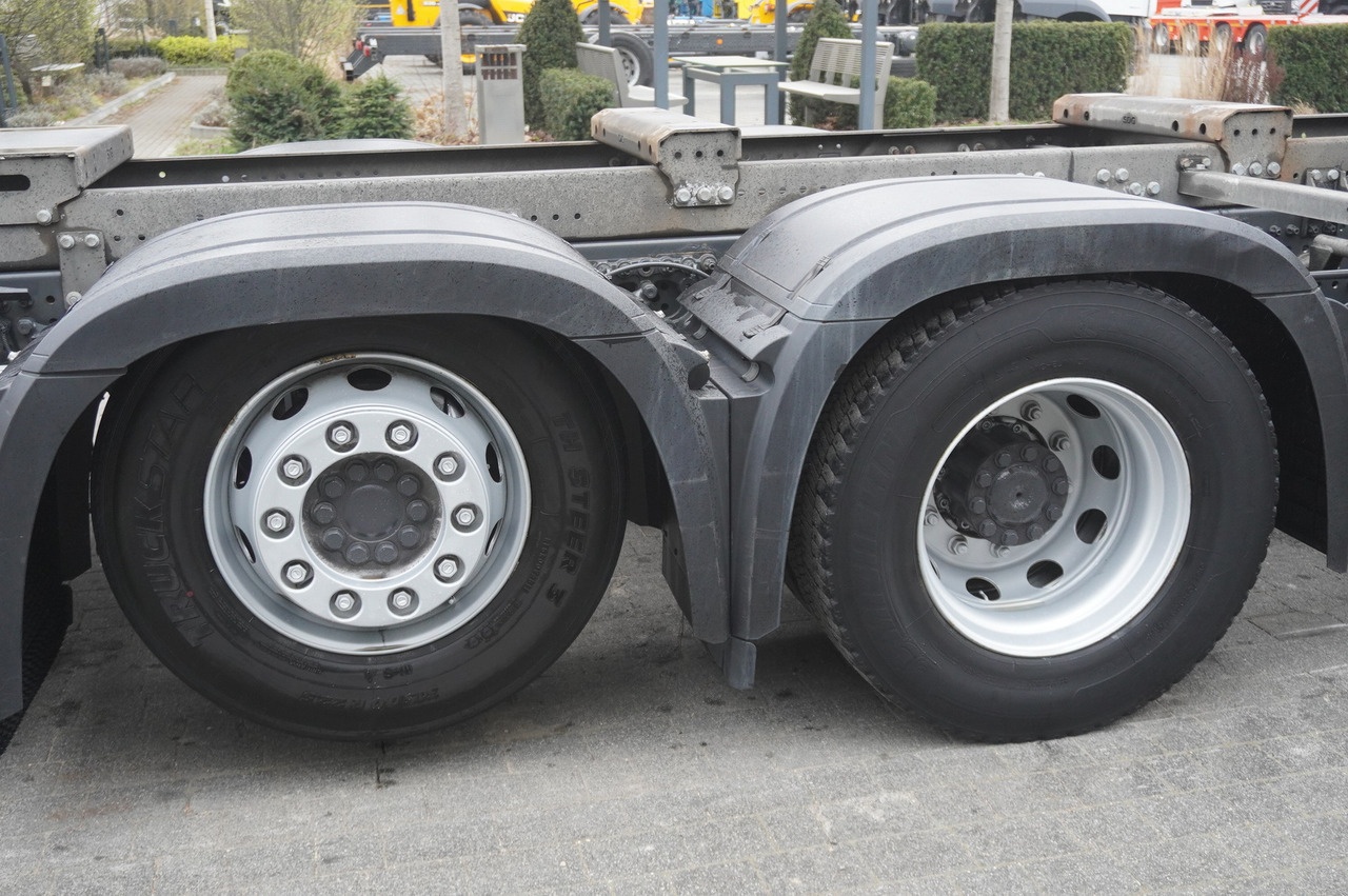 Containerwagen/ Wechselfahrgestell LKW MERCEDES-BENZ Actros 2545 6×2 MP5 / ADR / several units: das Bild 11