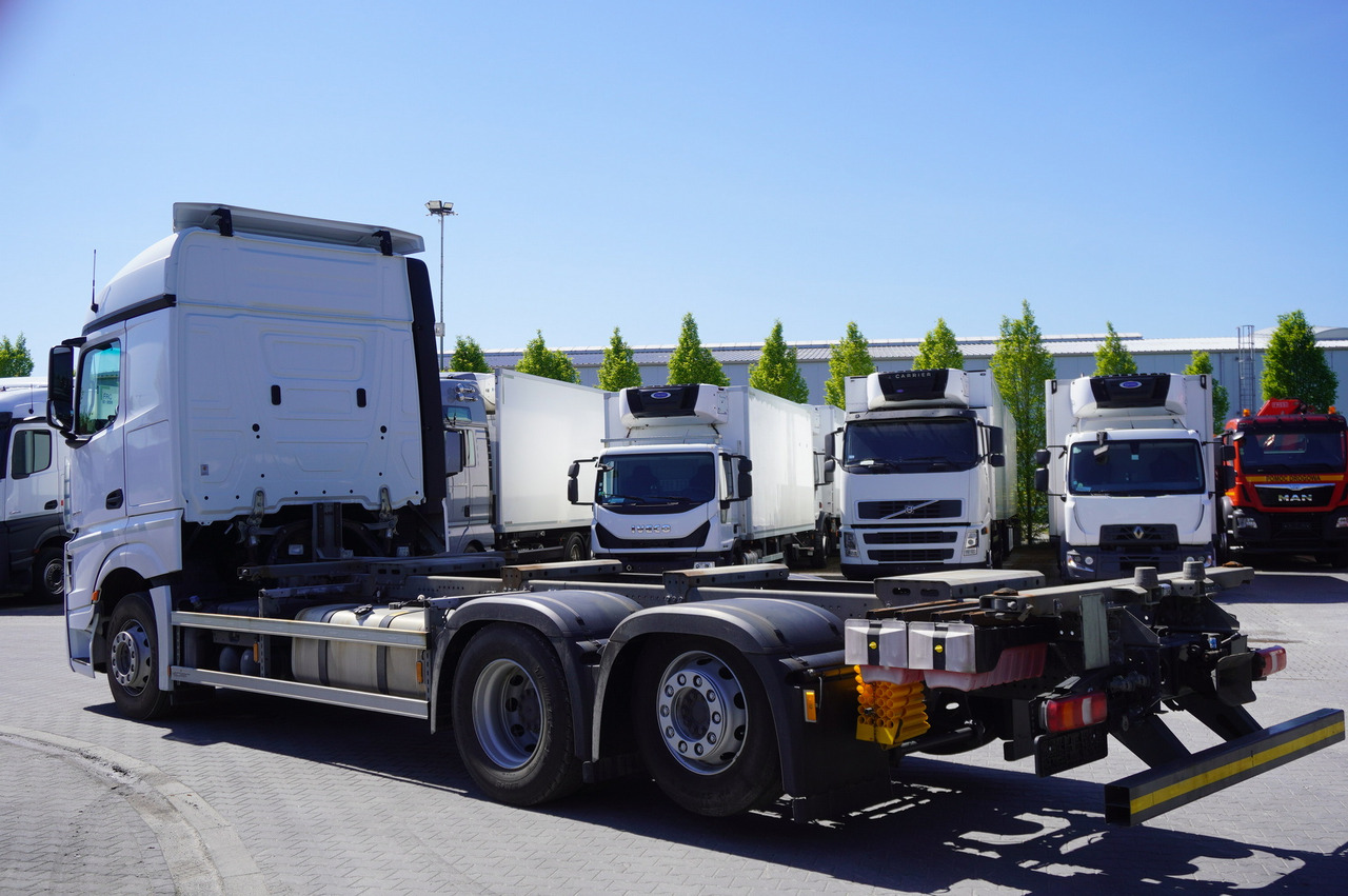 MERCEDES-BENZ Actros 2545 6×2 MP5 / FULL ADR / 12 units - Containerwagen/ Wechselfahrgestell LKW: das Bild 4 MERCEDES-BENZ Actros 2545 6×2 MP5 / FULL ADR / 12 units - Containerwagen/ Wechselfahrgestell LKW: das Bild 4