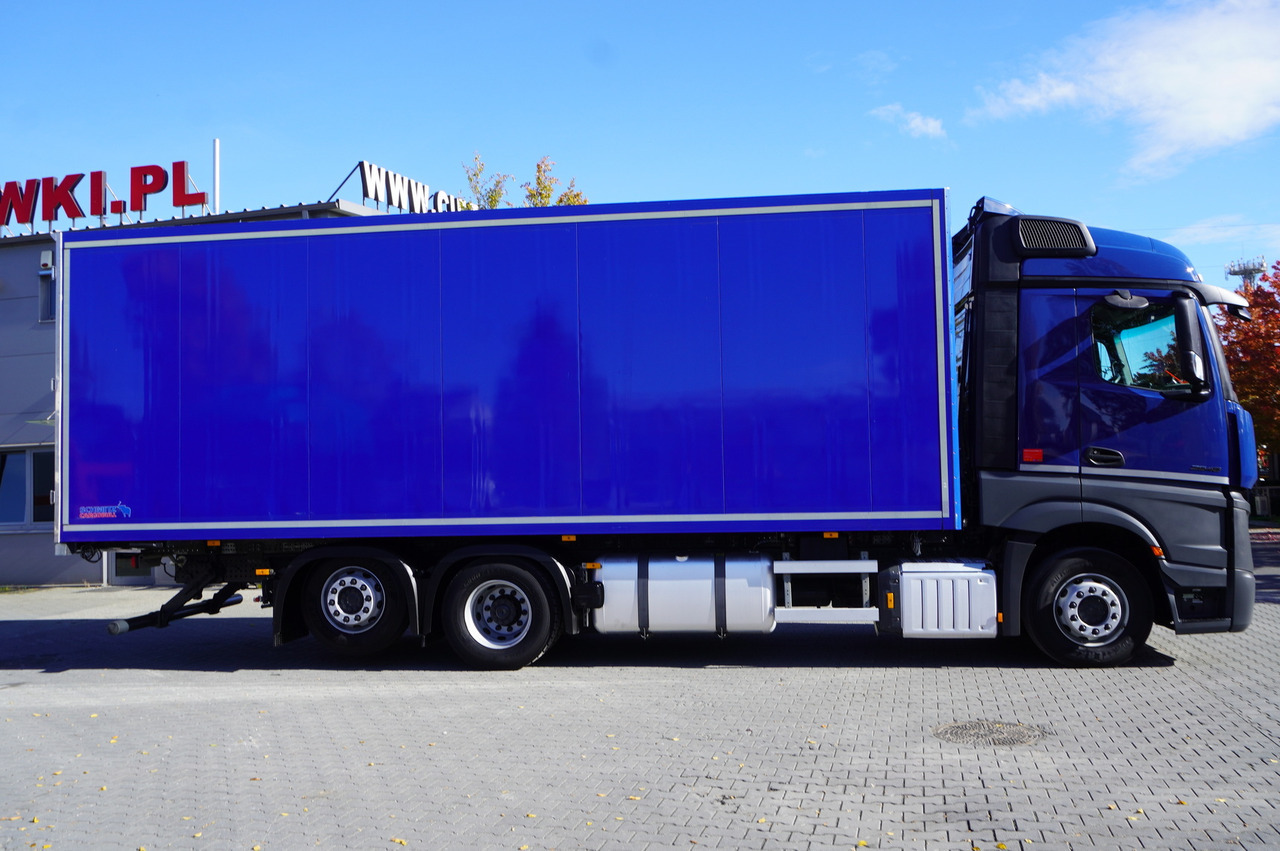 MERCEDES-BENZ Actros 2548 MP5 6×2 / Schmitz 19 EPAL refrigerator / 2023 - Kühlkoffer LKW: das Bild 2 MERCEDES-BENZ Actros 2548 MP5 6×2 / Schmitz 19 EPAL refrigerator / 2023 - Kühlkoffer LKW: das Bild 2