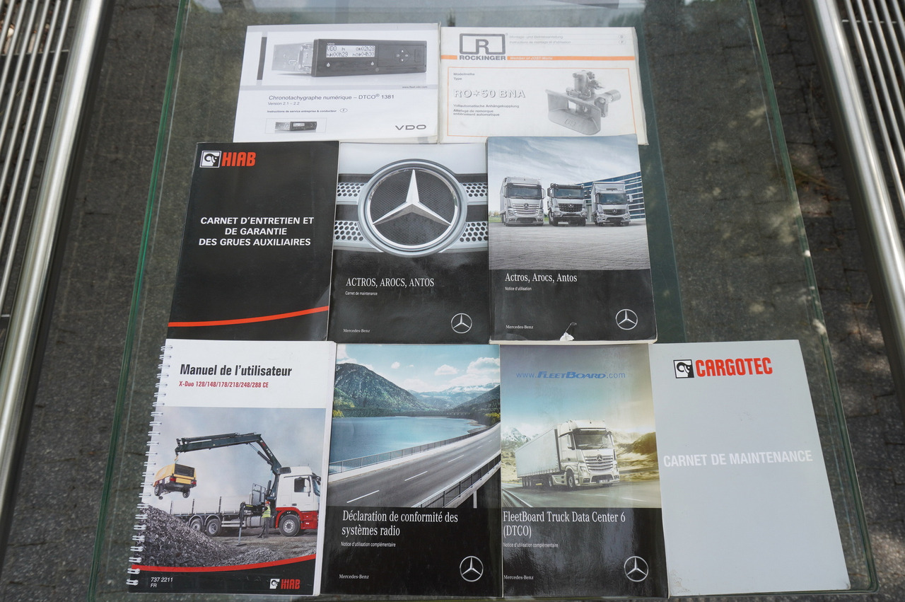 Pritsche LKW, Autokran MERCEDES-BENZ Arocs 1833 / 87,000 km!!! / Hds HIAB X-DUO 128 B-2 / three-sided tipper: das Bild 30
