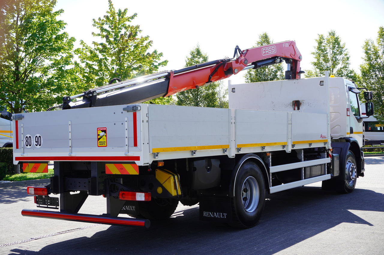 RENAULT C280 DTI 8 / FASSI crane 5.6 T / range 8 m / Flatbed 15 EPAL - Pritsche LKW, Autokran: das Bild 5 RENAULT C280 DTI 8 / FASSI crane 5.6 T / range 8 m / Flatbed 15 EPAL - Pritsche LKW, Autokran: das Bild 5
