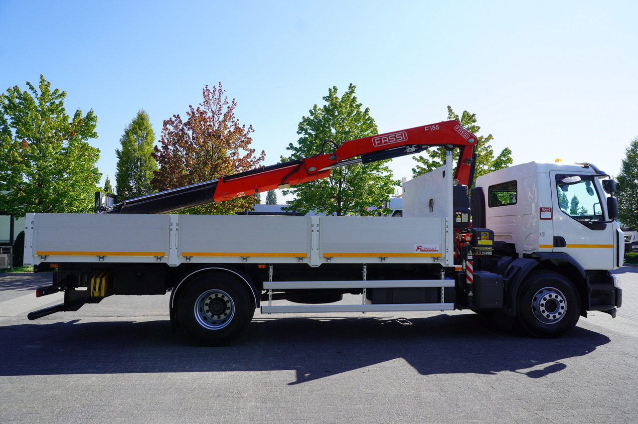 RENAULT C320 P 4x2 / FASSI crane 6.2 T / range 10 m / Flatbed 15 EPAL / 50 tho. km! - Pritsche LKW, Autokran: das Bild 5 RENAULT C320 P 4x2 / FASSI crane 6.2 T / range 10 m / Flatbed 15 EPAL / 50 tho. km! - Pritsche LKW, Autokran: das Bild 5