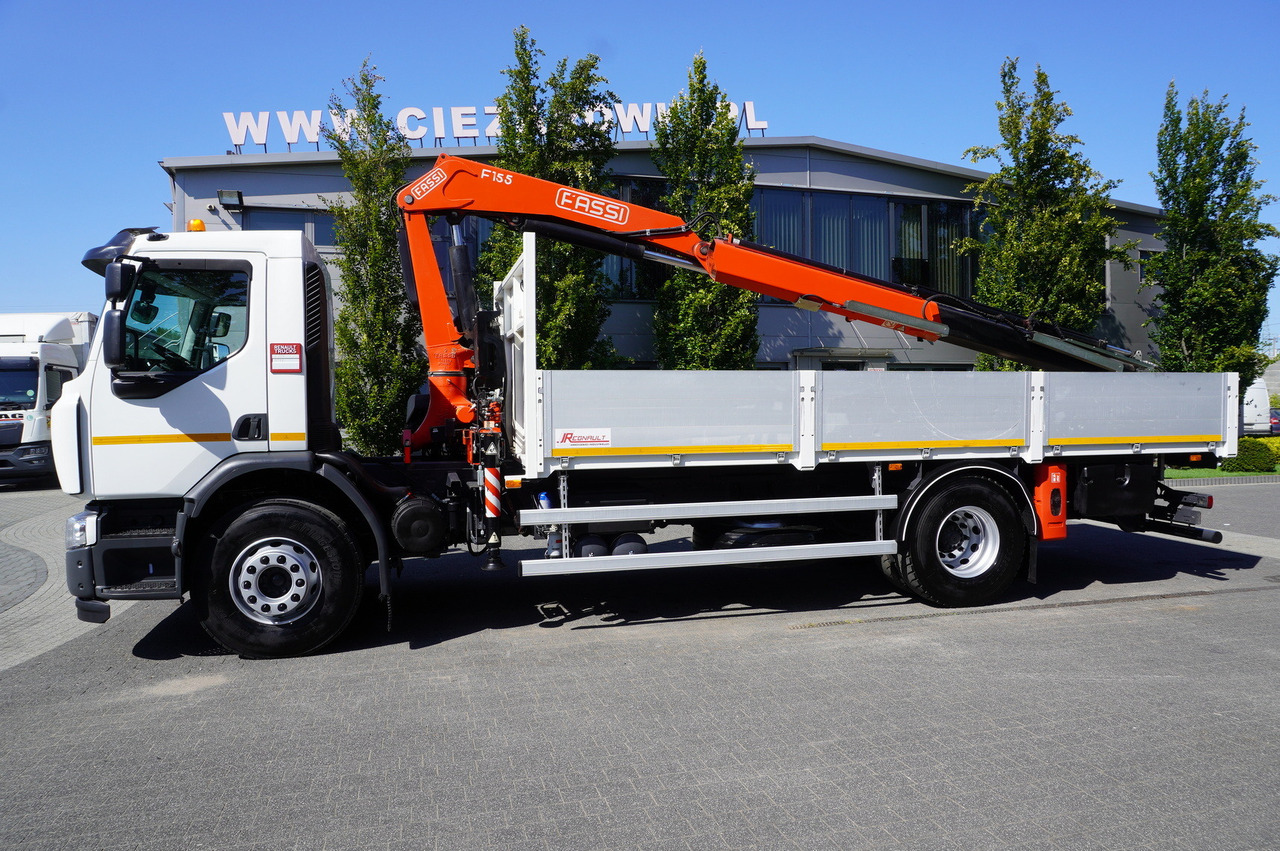 RENAULT C320 P 4x2 / FASSI crane 6.2 T / range 10 m / Flatbed 15 EPAL / 50 tho. km! - Pritsche LKW, Autokran: das Bild 2 RENAULT C320 P 4x2 / FASSI crane 6.2 T / range 10 m / Flatbed 15 EPAL / 50 tho. km! - Pritsche LKW, Autokran: das Bild 2