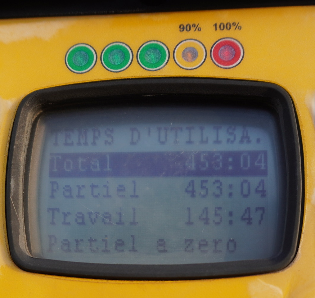 RENAULT C320 P 4x2 / FASSI crane 6 T / 140 MTH!!! / range 10 m / Flatbed 15 EPAL / 52 tho. km!!! - Autokran: das Bild 2 RENAULT C320 P 4x2 / FASSI crane 6 T / 140 MTH!!! / range 10 m / Flatbed 15 EPAL / 52 tho. km!!! - Autokran: das Bild 2