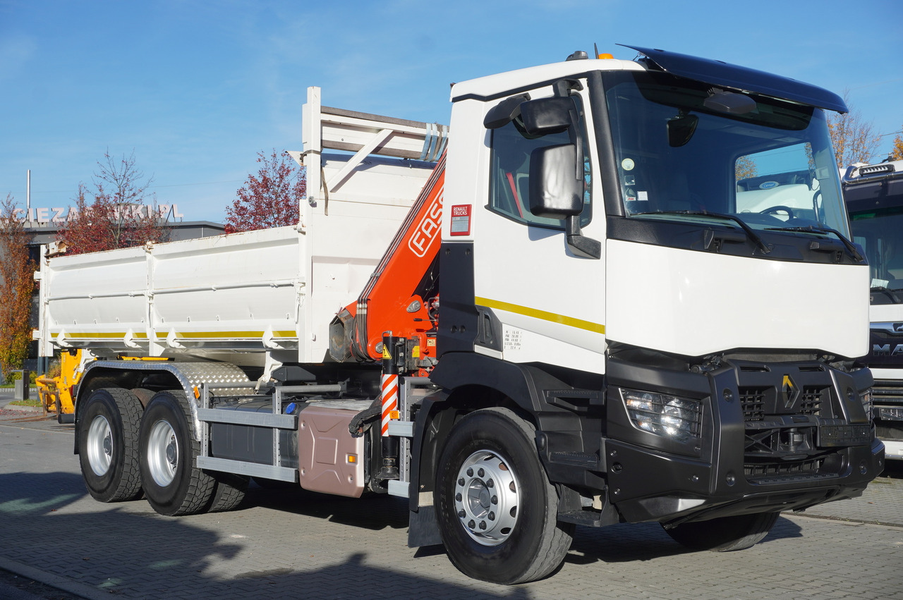 RENAULT C380 E6 6×4 / HDS Fassi F135 2700 MTH / Range 8 m / 5.6 t lifting capacity / 3-side tipper / Bortmatic - Kipper, Autokran: das Bild 2 RENAULT C380 E6 6×4 / HDS Fassi F135 2700 MTH / Range 8 m / 5.6 t lifting capacity / 3-side tipper / Bortmatic - Kipper, Autokran: das Bild 2